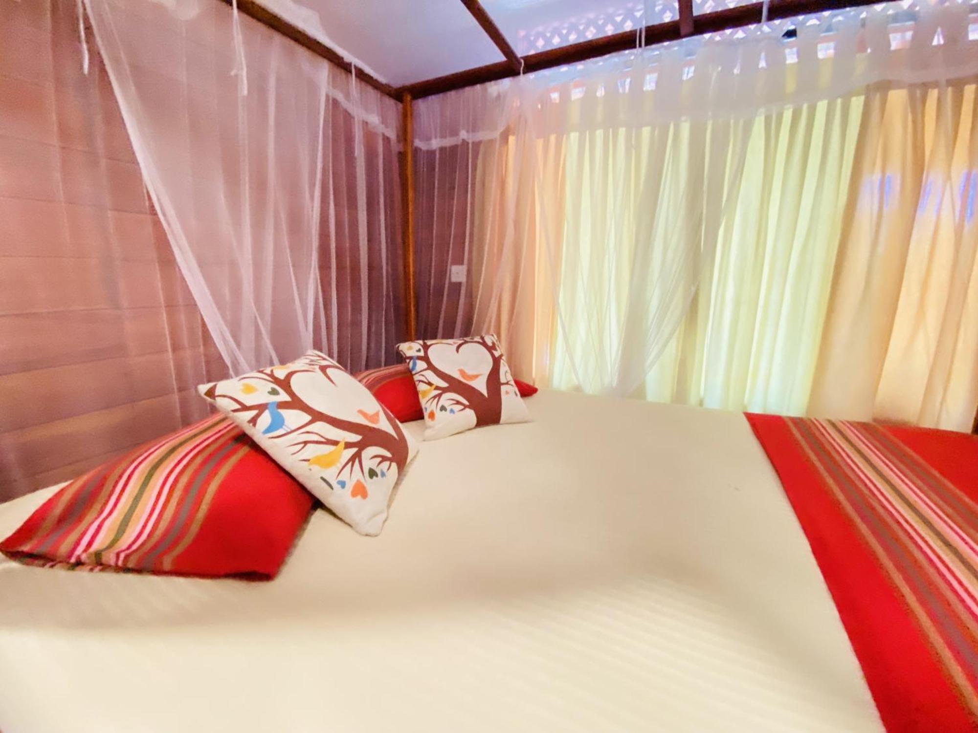 Little Pumpkin Cabanas Tangalle Rum bild
