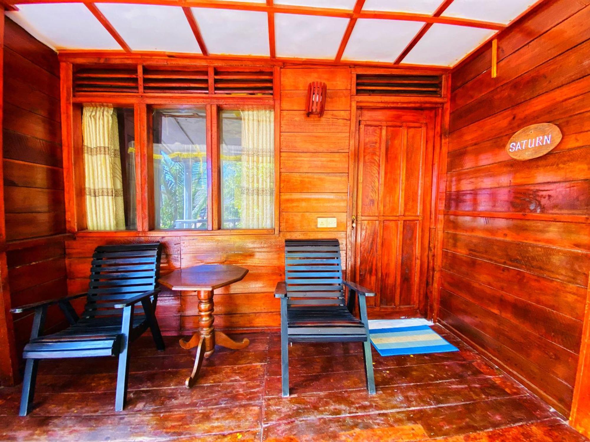 Little Pumpkin Cabanas Tangalle Rum bild